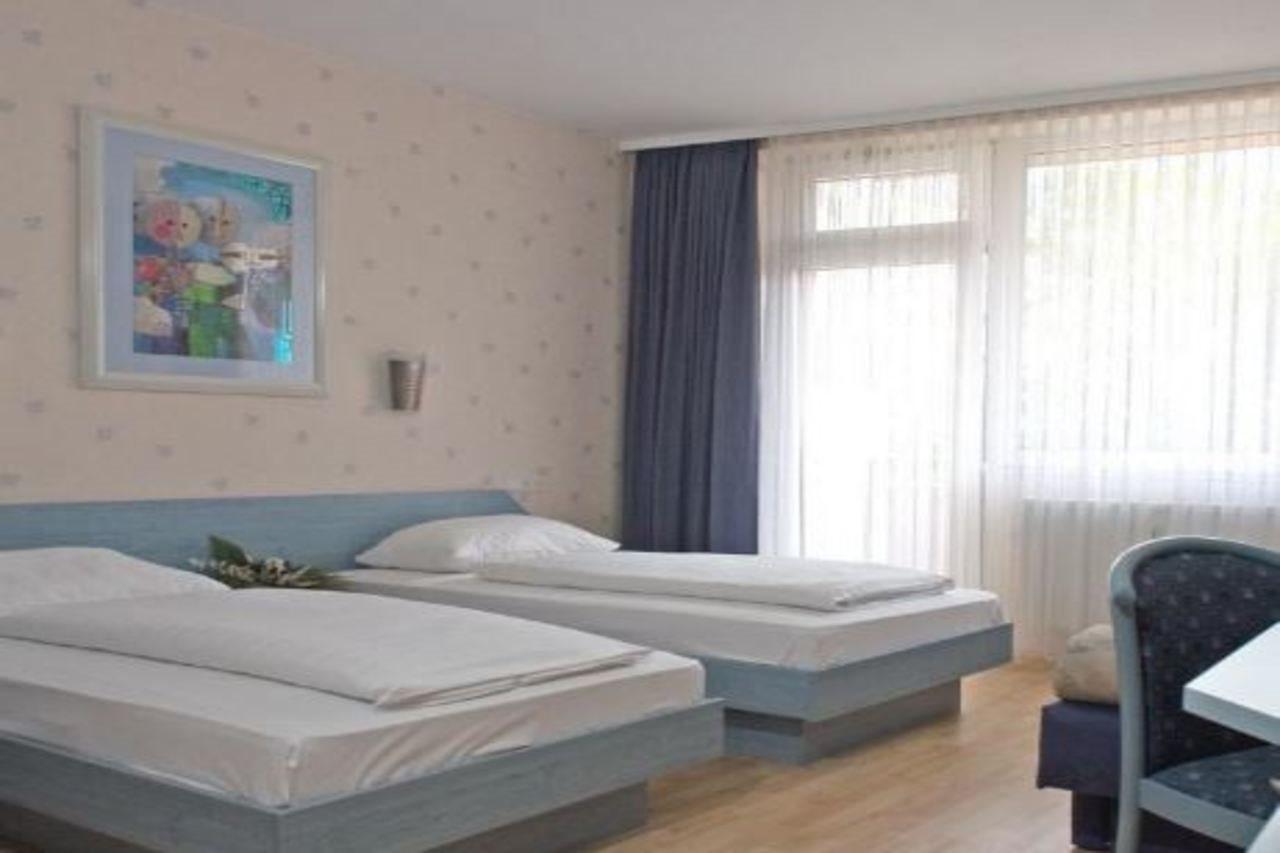 Hotel Astoria Frankfurt am Main ภายนอก รูปภาพ