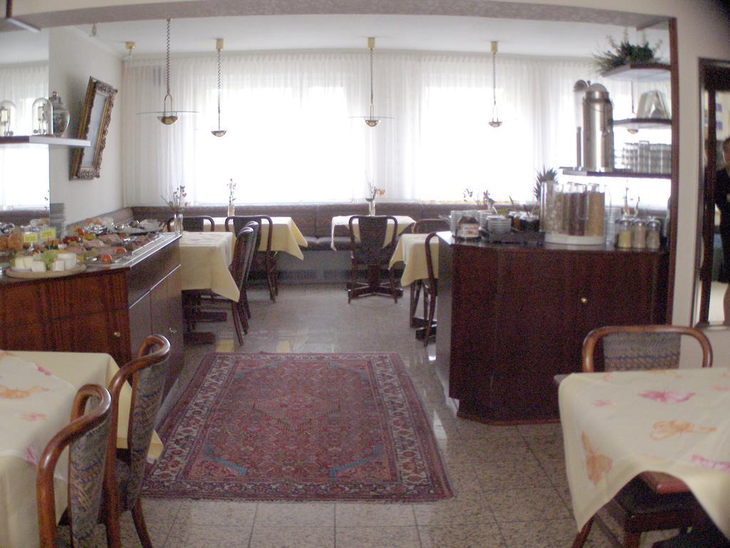 Hotel Astoria Frankfurt am Main ร้านอาหาร รูปภาพ